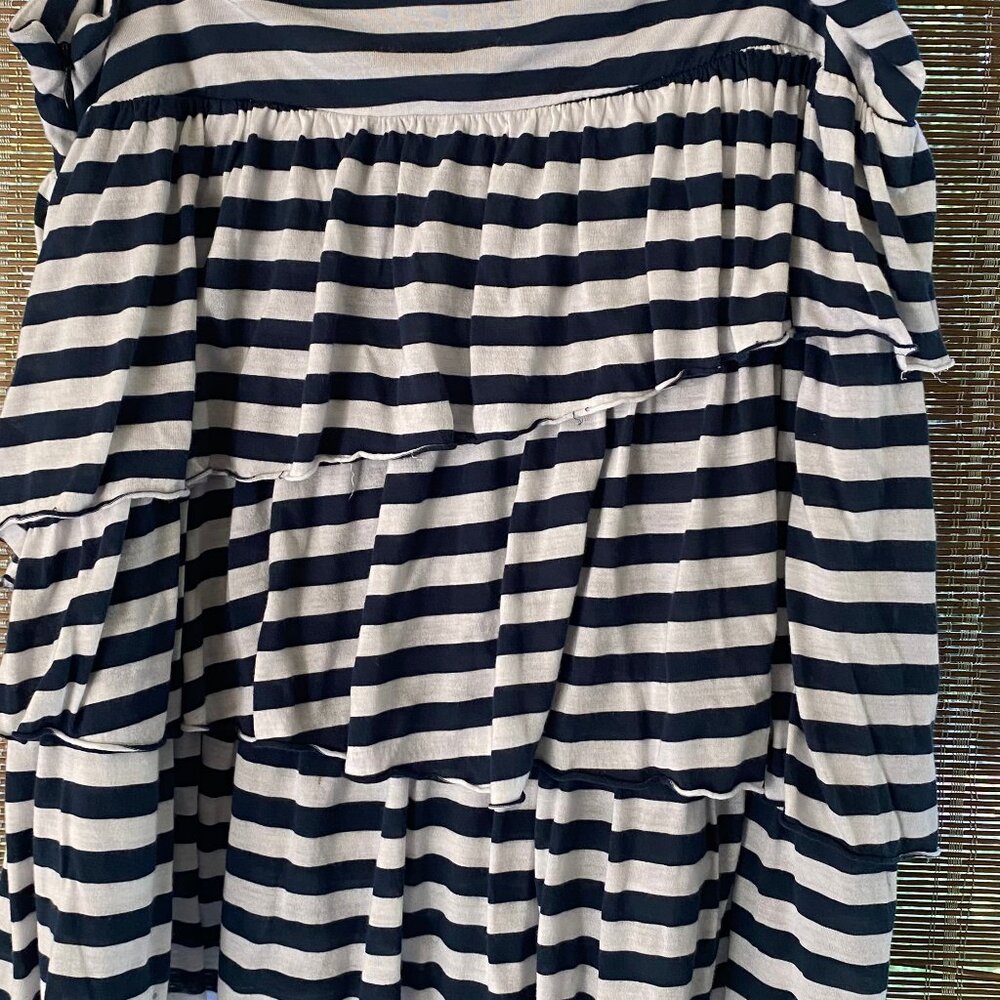 Women's Banana Republic 3 tiered Blue and White Striped Skirt Size 14 - Picture 6 of 8